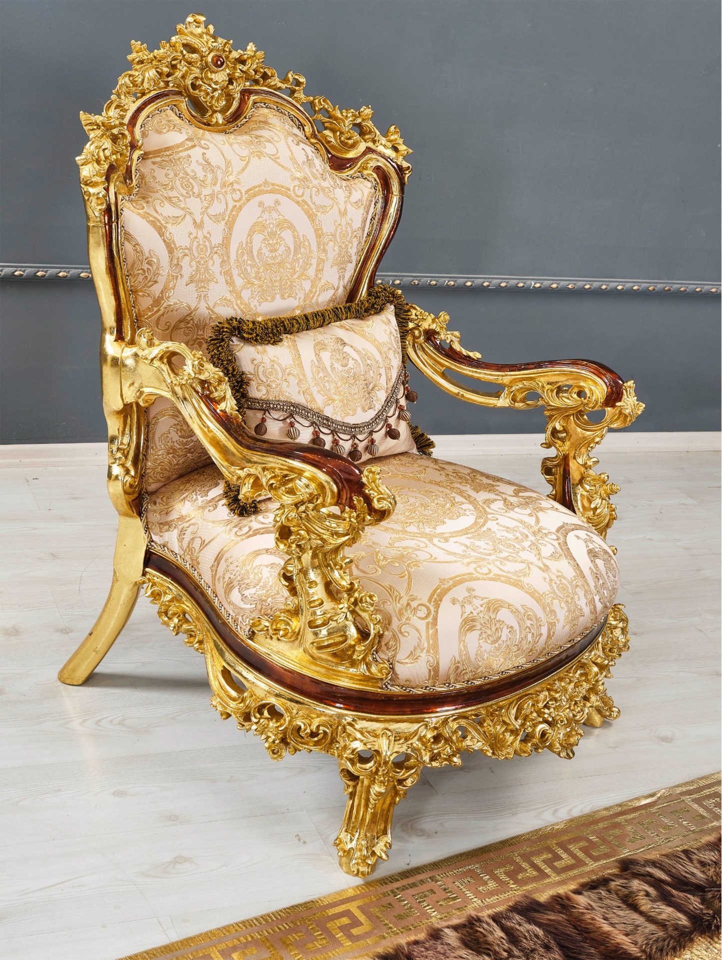 Glorya gold